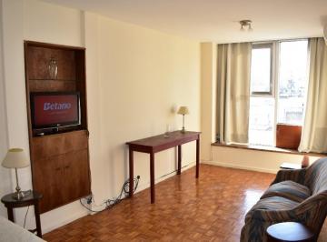 Departamento · 40m² · 1 Ambiente · Alquiler Monoambiente en Plaza San Martin | Luminoso y Excelente Ubicacion