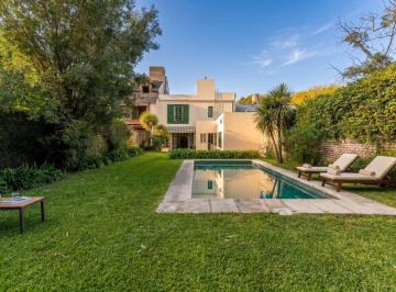 Casa · 248m² · 7 Ambientes · 1 Cochera · Venta Casa 7 Amb Jardín Pileta Olivos, La Lucila
