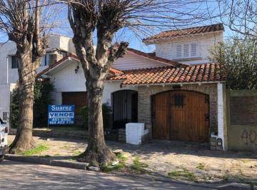 Casa · 180m² · 4 Ambientes · 1 Cochera · Casa en Venta en Güemes