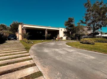 Casa · 225ha · 4 Ambientes · Casa en Venta en Arenas del Sur