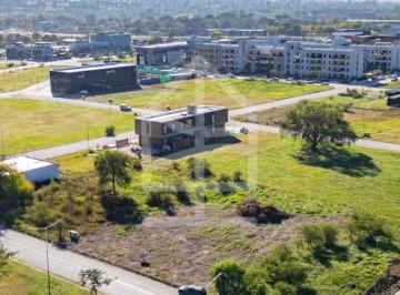 Terreno · 675m² · Vendo Terreno en Ciudad Oeste - San Lorenzo Chico