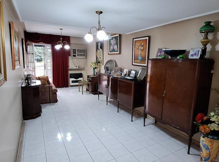 Departamento · 87m² · 7 Ambientes · 1 Cochera