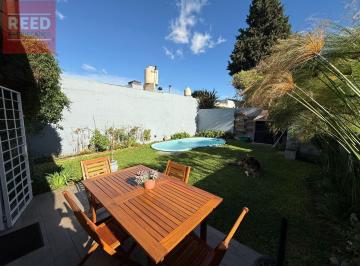 Casa · 100m² · 3 Ambientes · 2 Cocheras · Casa en Villa Adelina