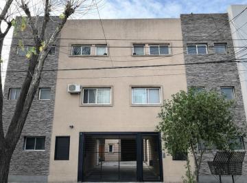 PH · 110m² · 4 Ambientes · 1 Cochera · Venta – Departamento Tríplex de 4 Ambientes Playroom Parrila - Tigre