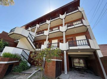 Departamento · 73m² · 4 Ambientes · 1 Cochera · Departamento Triplex Venta Villa Gesell 100 Mt Mar