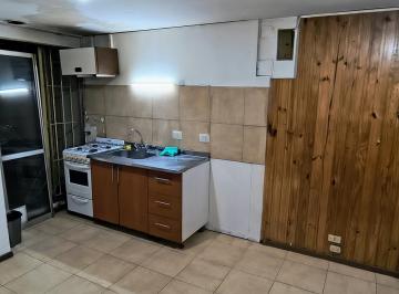 Departamento · 41m² · 3 Ambientes · Planta Baja con Patio! Bajas Expensas! Muy Cerquita de La Estación Coghlan