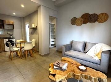 Departamento de 2 ambientes, Mar del Plata · Venta Depto. 2 Amb. Reciclado, Equipado y Amoblado. a La Calle C/ Patio. La Perla