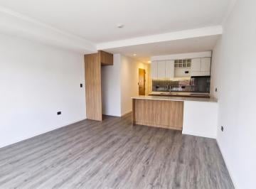 Departamento · 50m² · 2 Ambientes · Venta - 2 Ambientes con Balcón, 2 Baños y Baulera – Piso Alto – Palermo Hollywood