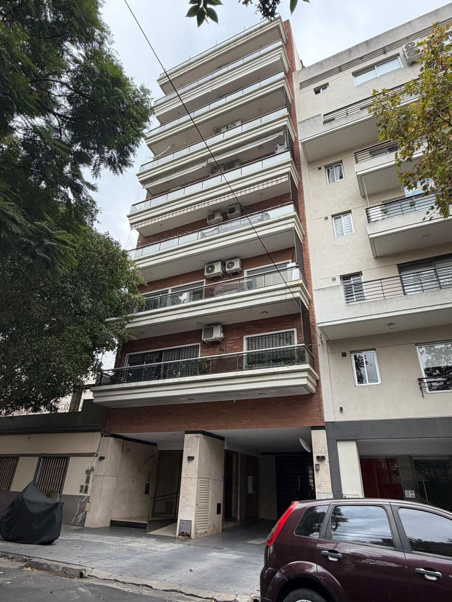 Carlos Antonio Lopez al 3100