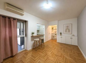 Departamento de 2 ambientes, Caballito · 2 Amb C/balcon, Barra Desayunadora, Placard, Aire Acondicionado