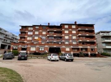 Departamento · 56m² · 3 Ambientes · Departamento 3 Ambientes en Pinamar a 1 Cuadra del Mar - 4° Piso con Ascensor