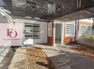 Casa de 6 ambientes, Cipolletti · Alquiler Duplex de 3 Dorm. - Barrio Manzana del Sol, Cipolletti
