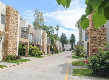 Departamento · 70m² · 2 Ambientes · Departamento en Barrio Bambu Villages Classic en Canning