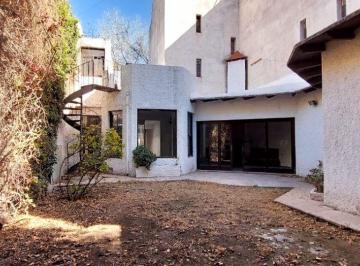 Casa de 6 ambientes, Ciudad de Mendoza · Vendemos Excelente Casa Ubicada en Martinez de Rosas Casi Esquina y Emilio Civit