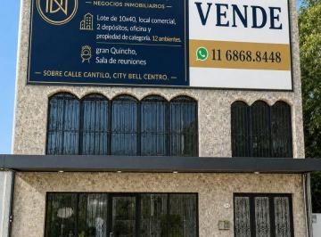 Local comercial de 12 ambientes, La Plata · Venta de Local Comercial en El Corazón de City Bell (477 m², Casa, 5 Dorm. 2 Depósitos, Oficina).