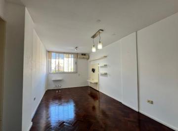 Imagen 1 - Departamento amplio de 3 dormitorios en Bv. Oroño, con aires y calefacción. Recién pintado. - · Departamento Amplio de 3 Dorm. en Bv. Oroño, con Aires y Calefacción. Recién Pintado.