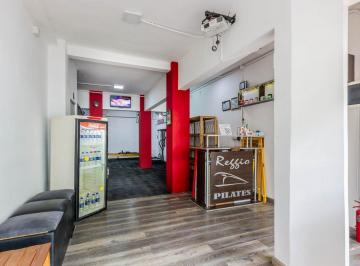 Local comercial · 70m² · 4 Ambientes · Locales · en Venta · con Fondo de Comercio Rentable Funcionando · Apto Crédito · La Matanza