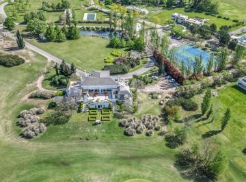 Terreno · 2178m² · Lote · en Venta · Everlinks · Frente Al Golf · a Minutos de Centro de Luján
