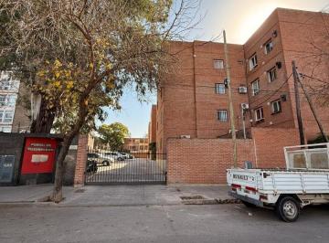 Departamento · 60m² · 5 Ambientes · 1 Cochera · Alquiler Departamento 2 Dorm. con Cochera en Barrio Pueyrredon