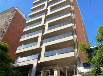 Departamento · 62m² · 5 Ambientes · 1 Cochera · Semipiso 2 Dorm. - Catamarca 1725