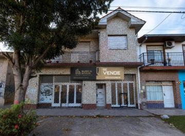 Frente · Venta en Block | Local Casa 3 Ambientes Sobre Av Arturo Allio
