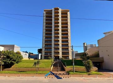 Departamento · 111m² · 3 Ambientes · 2 Cocheras · Departamento 3 Ambientes de Categoría en Villa Gesell