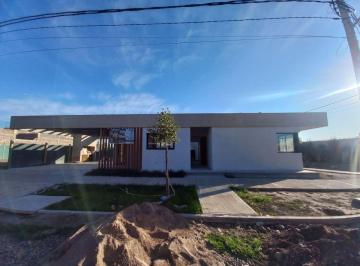 Casa de 4 ambientes, Maipú · Venta Casa Barrio Privado Vista Oliva - Maipu - Apta Credito Hipotecario