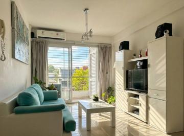 Departamento · 56m² · 3 Ambientes · 1 Cochera · Venta Departamento 3 Ambientes V Devoto C/ Cochera