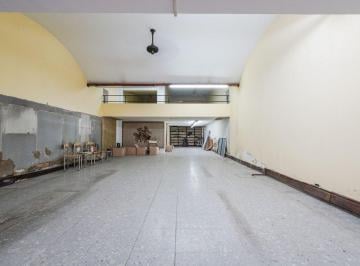 Local comercial · 198m² · Alquiler Importante Local Comercial Av Rivadavia