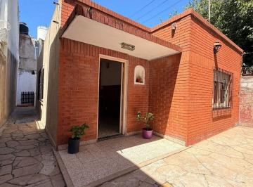 PH · 68m² · 3 Ambientes · PH 3 Amb en Caseros Apto Credito a Ampliar