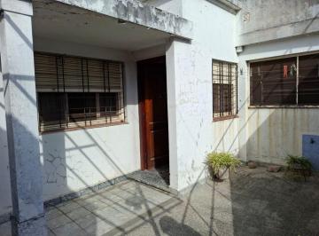 PH · 90m² · 3 Ambientes · Venta Ph - 3 Amb. 120 m - Apto Credito - Temperley