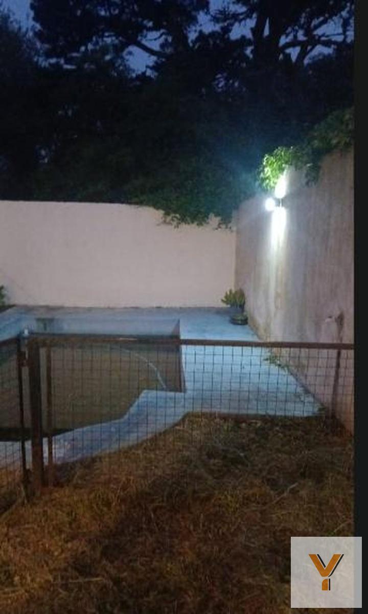 Casa 4 dorm, 207m² con cochera y patio — Lorenzo Eusebione