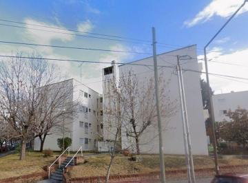 Departamento · 97m² · 4 Ambientes · Alquiler Dpto 3 Dorm, Piso 3, Yrigoyen 900