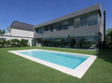 Casa · 477m² · 7 Ambientes · 2 Cocheras · Alquiler Casa 7 Amb con Sensacional Vista Al Golf