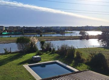 Casa · 160m² · 5 Ambientes · 2 Cocheras · Venta Casa 5 Amb a Laguna San Francisco Villanueva