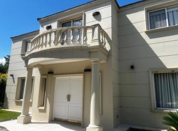 Casa · 375m² · 5 Ambientes · 2 Cocheras · Venta Casa,5 Amb, Escobar, Apto Credito