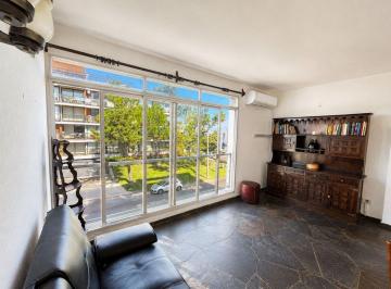 Departamento · 50m² · 2 Ambientes · 1 Cochera · Alquiler Anual Punta del Este