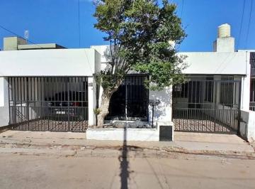 PH · 110m² · 6 Ambientes · 2 Cocheras · Venta PH 3 Dorm C/ Cochera Patio Parque Chacabuco