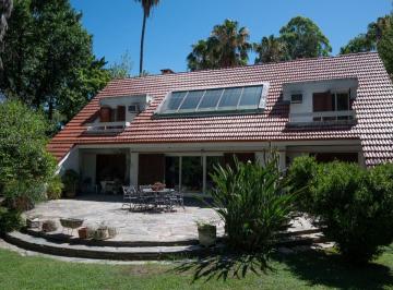 Casa · 322m² · 6 Ambientes · 2 Cocheras · Casa en Ruta 9 - Terreno de 3.220 m²