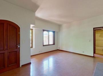 PH · 324m² · 3 Ambientes · 1 Cochera · Excelente Casa San Isidro