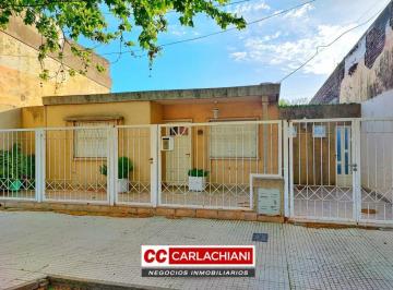 Casa · 95m² · 4 Ambientes · Casa - Las Parejas