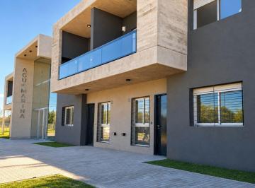 Departamento · 60m² · 3 Ambientes · Departamento - Armstrong