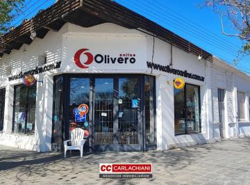 Local comercial · 315m² · 2 Ambientes · Local en Las Parejas