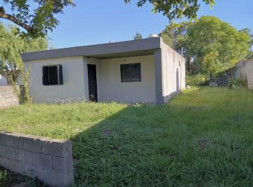 Casa de 4 ambientes, Capilla de los Remedios · Si Buscas Verde, Paz y Tranquilidad Casa en Capilla
