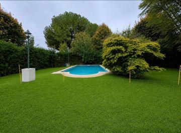 Casa de 5 ambientes, Pilar · Venta Casa 3 Dorm. con Parque y Pileta en de Vicenzo Chico Pilar