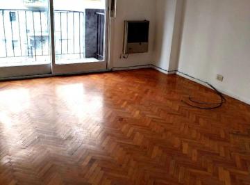 Departamento de 2 ambientes, Almagro · Amplio y Luminoso!