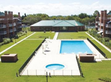 Departamento · 50m² · 2 Ambientes · 1 Cochera · Alquiler Departamento 2 Ambientes con Jardin Propio en Complejo Solares de San Isidro