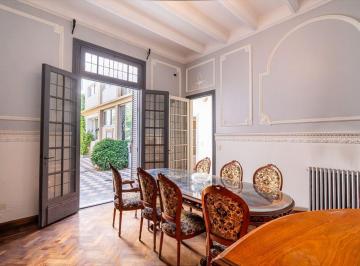 Casa · 480m² · 5 Ambientes · 2 Cocheras · Venta Velez Sarsfield Casa 5 Ambientes