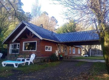 Casa · 170m² · 4 Ambientes · Casa en Alquiler Ubicado en Zona S/n, San Martin de Los Andes