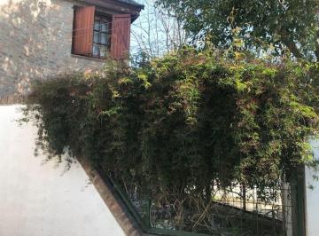 PH en Alquiler de 4 ambientes Ezpeleta Este · Alquiler Depto Duplex 3 Amb con Cochera y Patio
